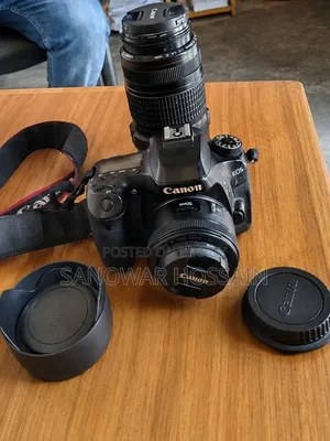 Canon EOS 80D Camera With Lens for Sale!