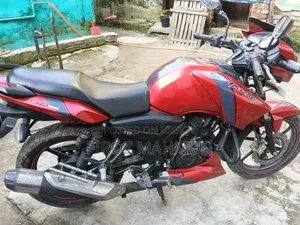 টিভিএস আপাচে আরটিআর ১৬০ ২ভি ২০১৭ রেড