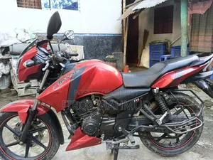 টিভিএস আপাচে আরটিআর ১৬০ ২ভি ২০১৭ রেড