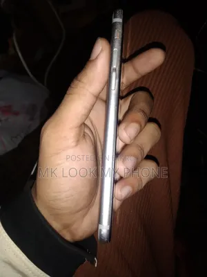অ্যাপল আইফোন ৬ ১৬ জিবি সিলভার