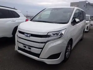 Toyota Noah 2021 Pearl