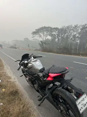 CFMoto 300SR 2025 Black
