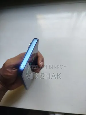 মোটোরোলা এজ ৫০ নিও ২৫৬ জিবি ব্লু