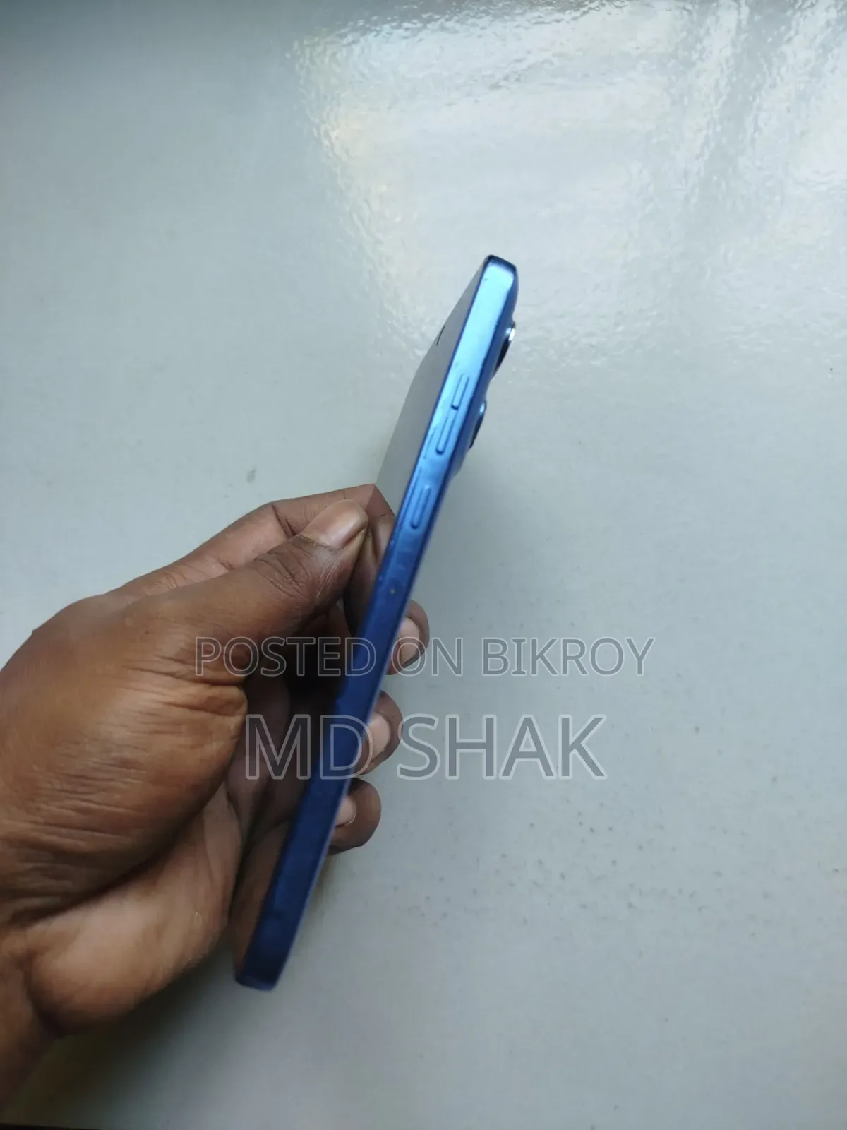 মোটোরোলা এজ ৫০ নিও ২৫৬ জিবি ব্লু