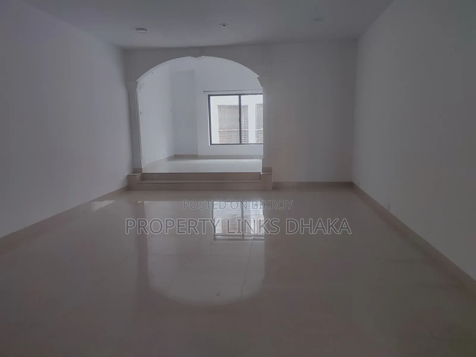 4 Bedroom Apartment in Gulshan for Rent