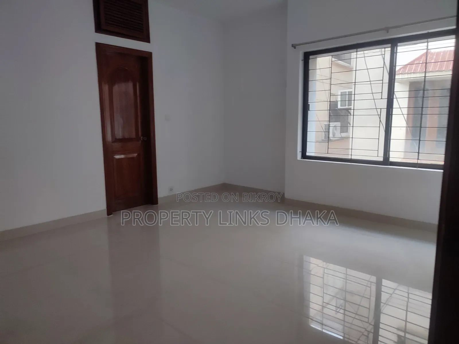 4 Bedroom Apartment in Gulshan for Rent