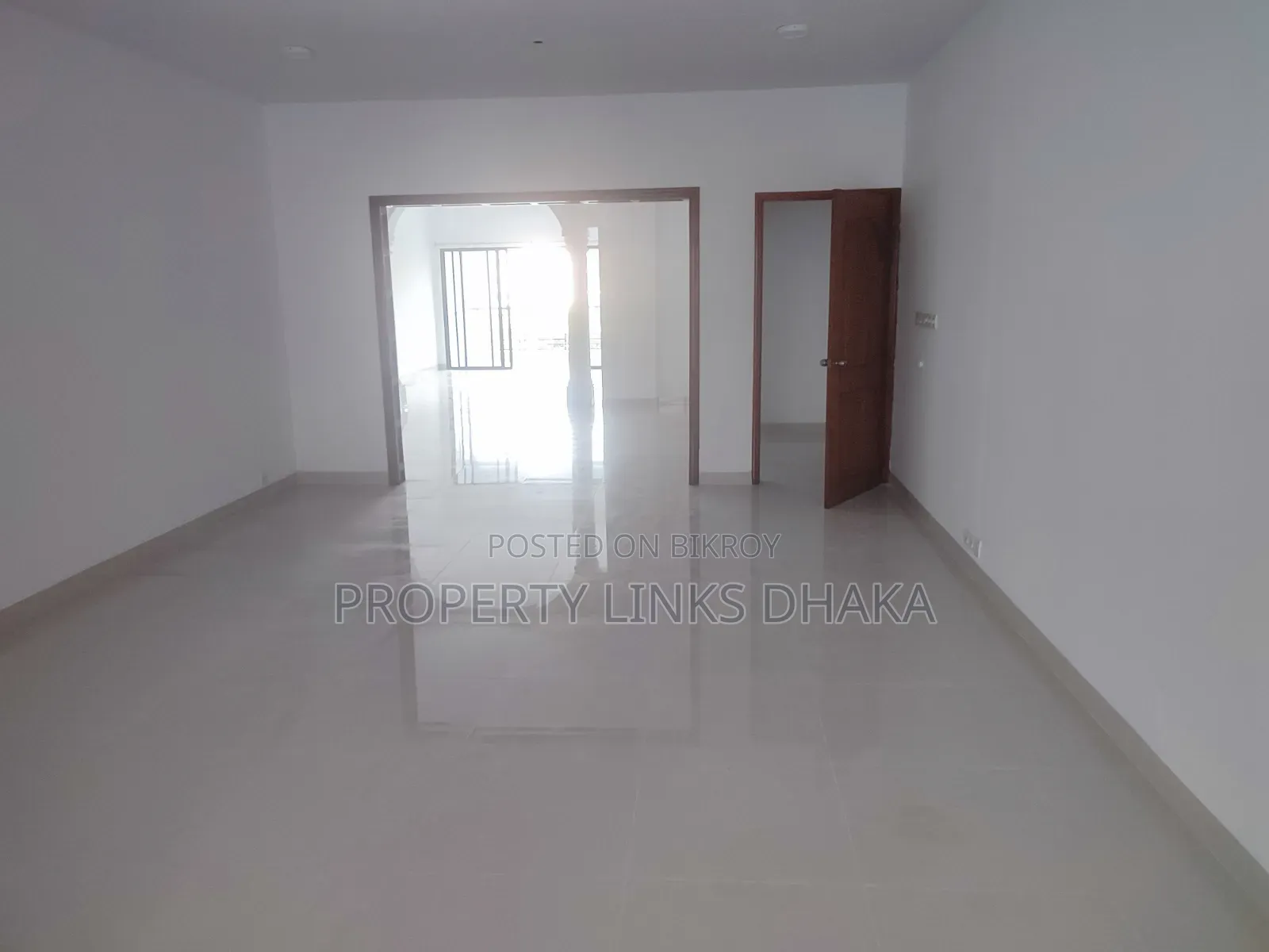 4 Bedroom Apartment in Gulshan for Rent