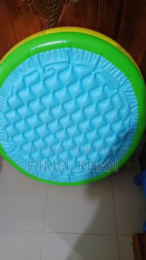 ছোট বাবুদের গোসলের ভোল।