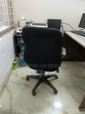 অফিস চেয়ার