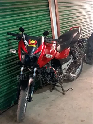 Bajaj Pulsar 150 2012 Red