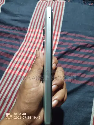 ভিভো ওয়াই ১৮ ১২৮ জিবি ব্লু