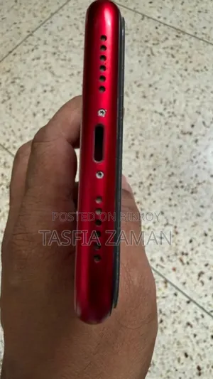 অ্যাপল আইফোন ১১ ৬৪ জিবি রেড