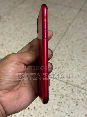 অ্যাপল আইফোন ১১ ৬৪ জিবি রেড