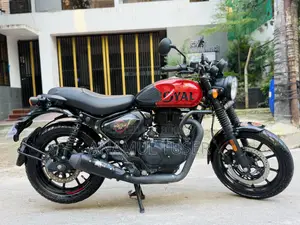 Royal Enfield Hunter 350 2025 Red