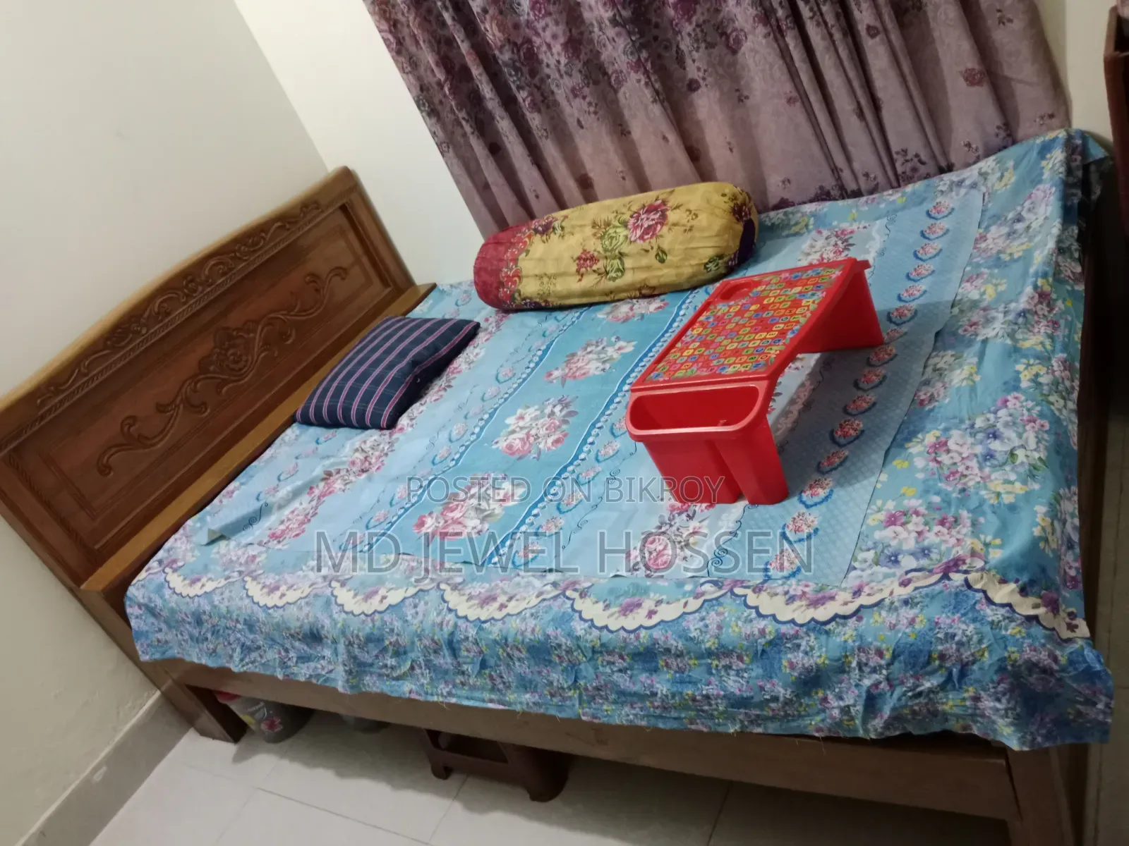 চিটাগাং সেগুন কাঠের খাট বিক্রি করা হবে জাজিম তোশক সহ, ৫ফিট বাই ৭ফিট
