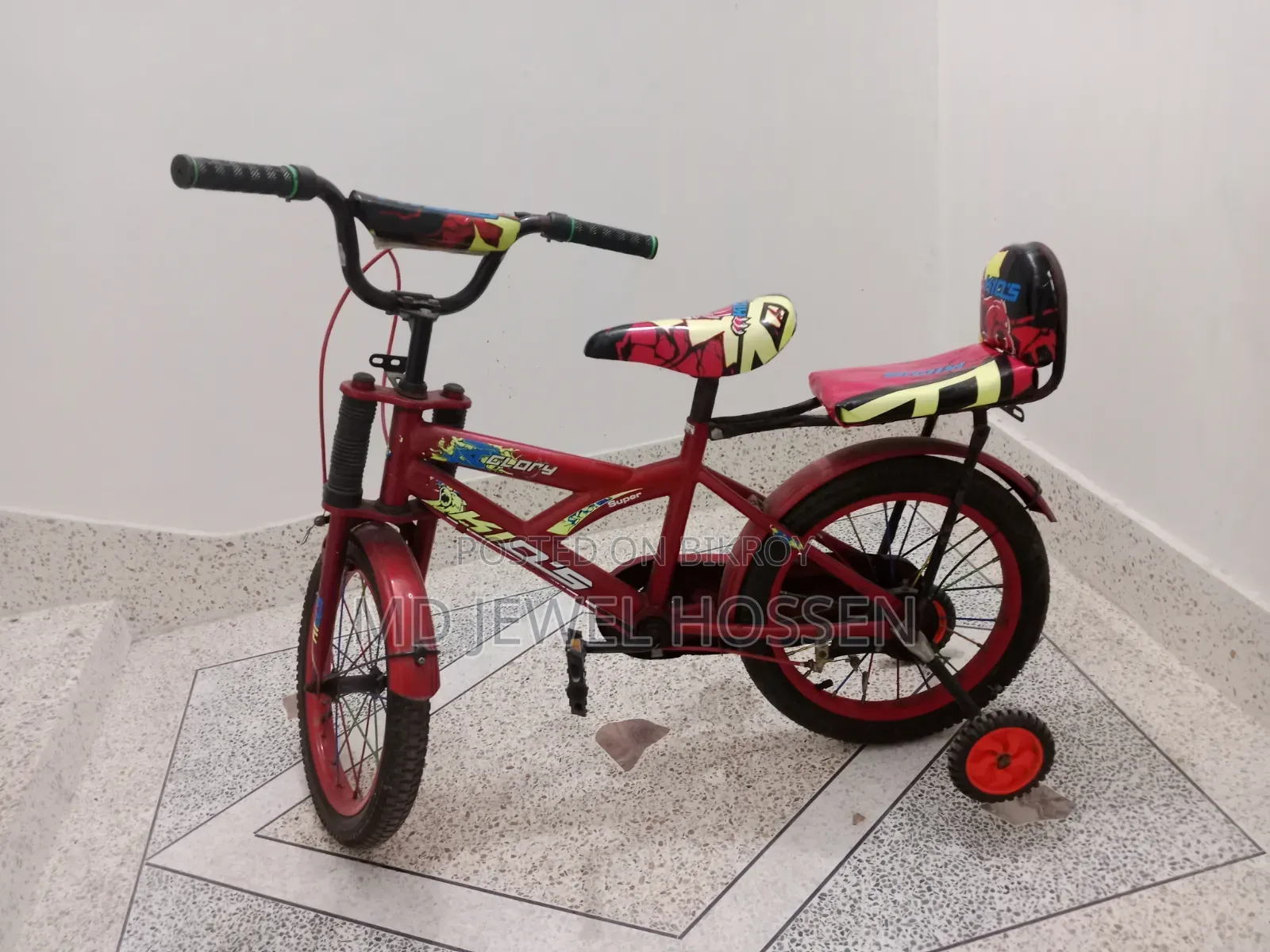 Bicycle for sale, just like new, size 16