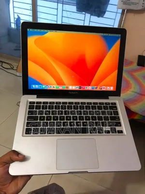 Laptop Apple MacBook 2012 8GB Intel Core I5 SSD 128GB
