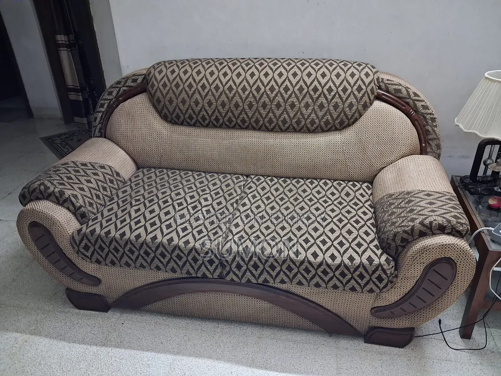 Gorgius Sofa Set