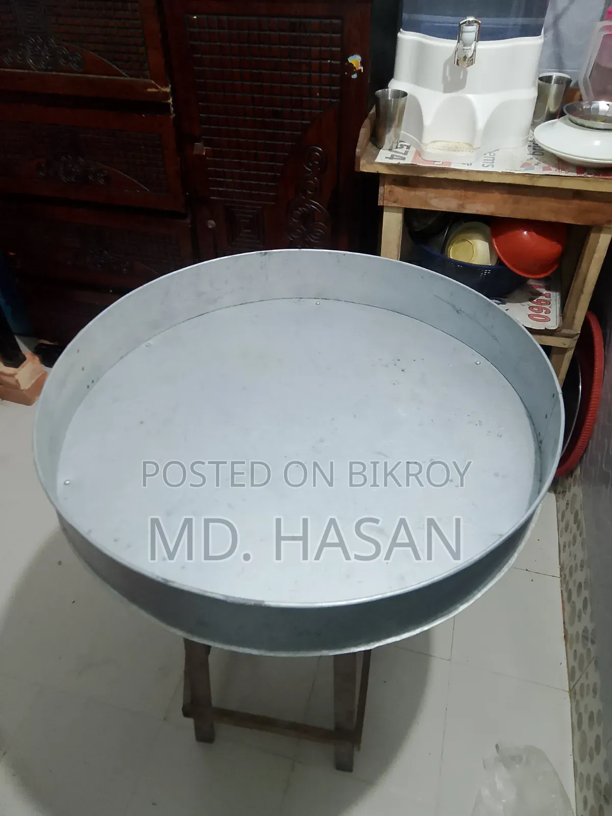 ফুচকা, ঝাল মুড়ি, ছুলা বোট বিক্রয় করার টেবিল