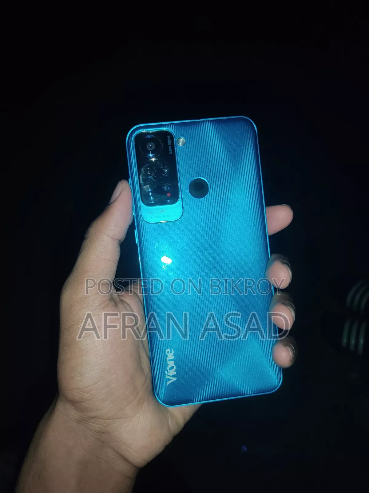 Vfone 32 GB Blue
