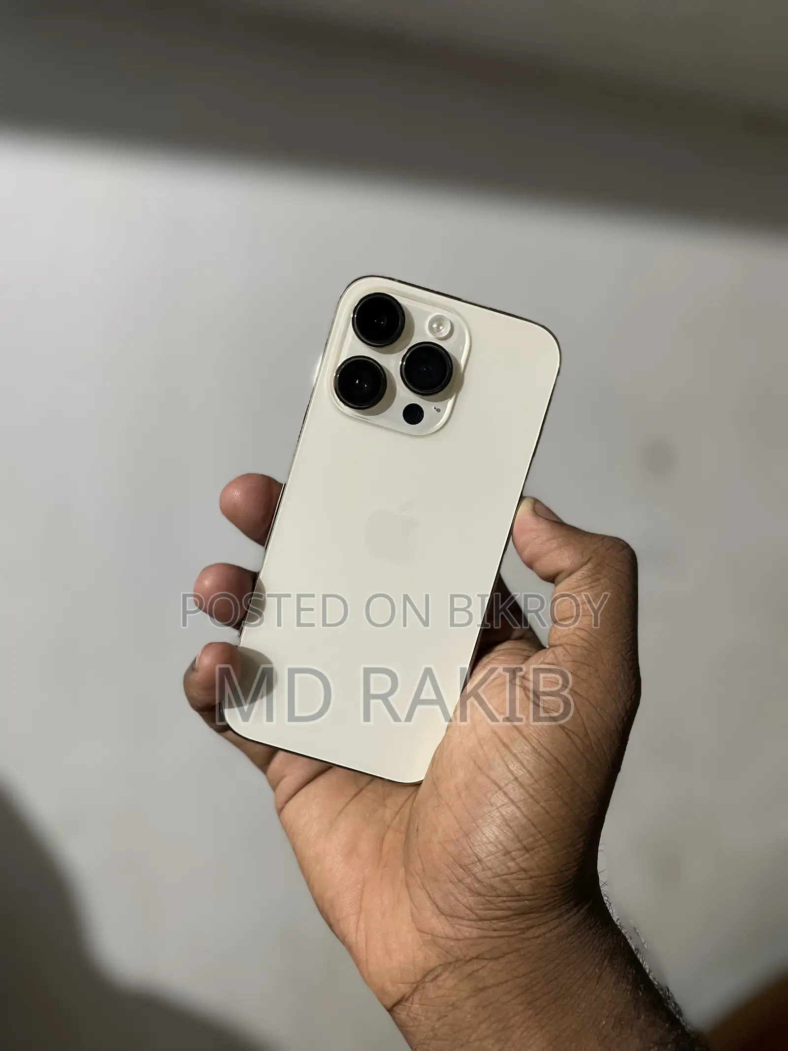 অ্যাপল আইফোন ১৪ প্রো ১২৮ জিবি গোল্ড