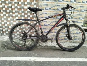 Veloce Slayer 1.0 26" Geared Bicycle