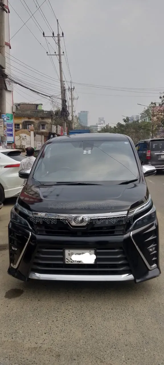 Toyota Voxy 2018 Black