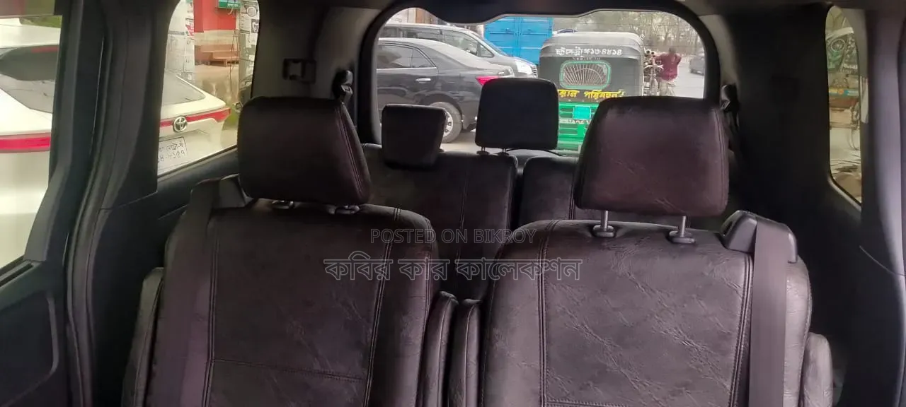 Toyota Voxy 2018 Black