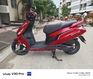 Hero Maestro EDGE 110 XTEC 2024 Red