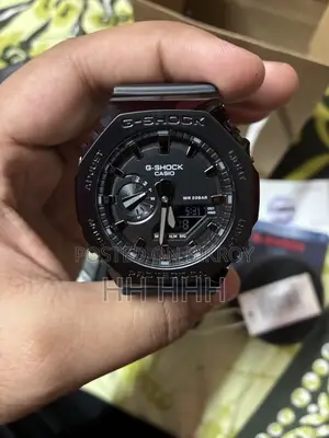 Casio G-Shock GM-2100BB-1AER