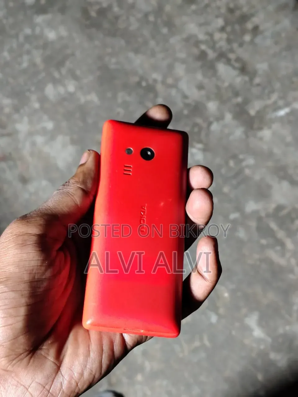 নোকিয়া ২১৬ লাল