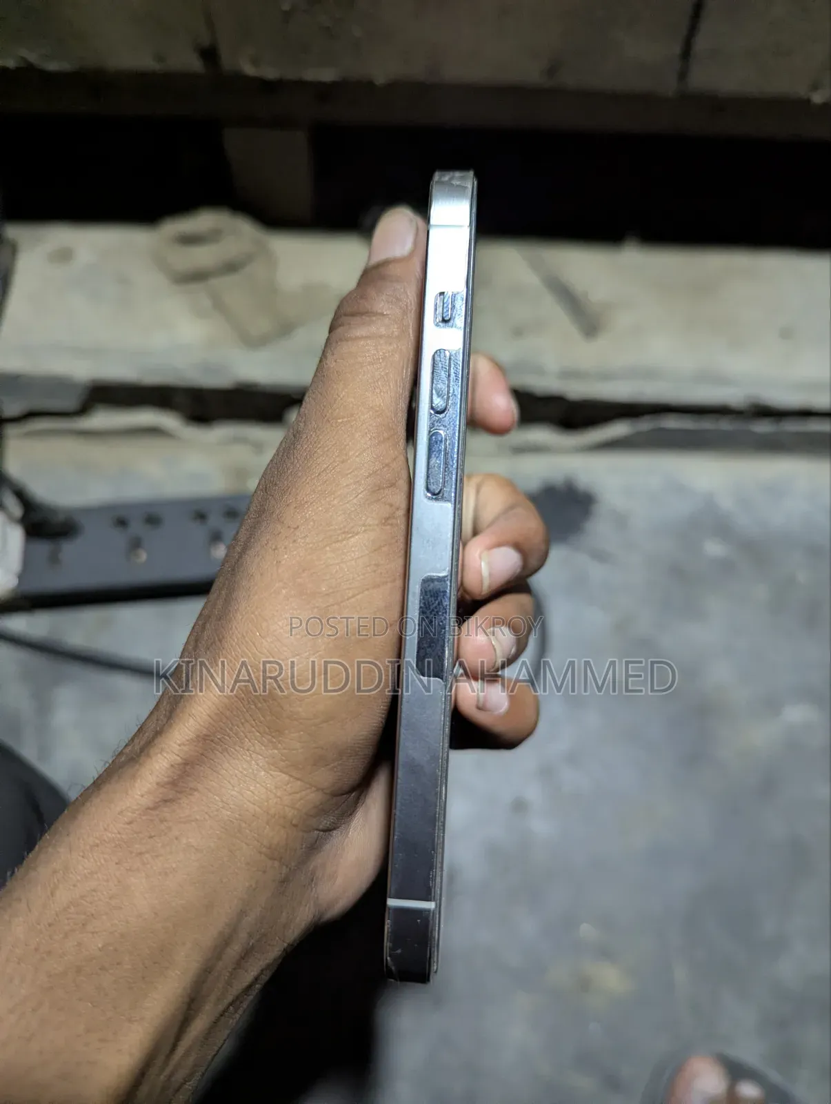 অ্যাপল আইফোন ১৪ প্রো ১২৮ জিবি হোয়াইট