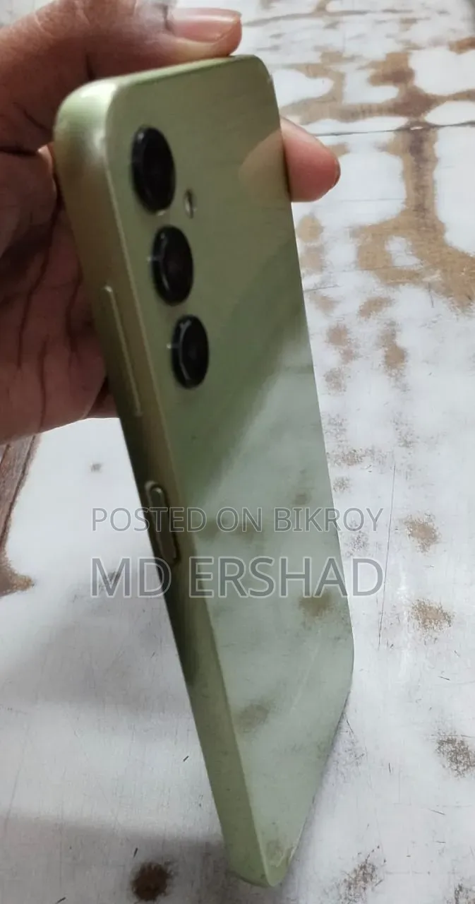 স্যামসাং গ্যালাক্সি এ১৪ ১২৮ জিবি গোল্ড