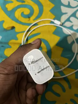 ২০ডব্লিউ ফাস্ট অ্যাডাপ্টার
