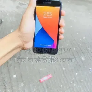 অ্যাপল আইফোন ৭ ৩২ জিবি ব্ল্যাক