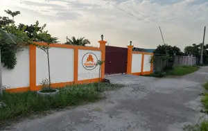 ৩০ ফুট রোড ৫ কাঠা পার্ক ওয়েস্ট সেক্টর-১৮