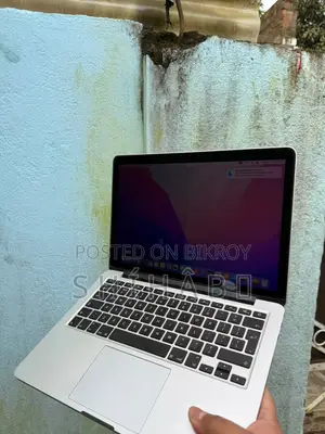 Laptop Apple MacBook Pro 2015 8GB Intel Core I5 SSD 500GB