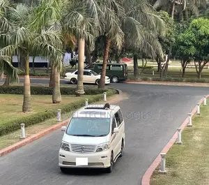 Toyota Alphard 2.4 Petrol AWD 2003 Pearl