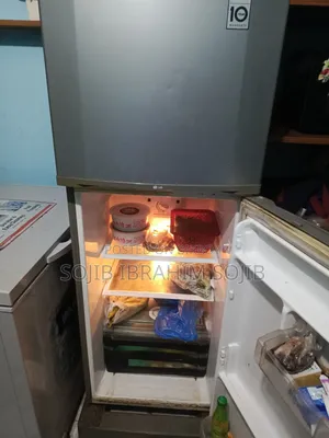 রেফ্রিজারেটর
