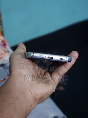 স্যামসাং গ্যালাক্সি এস২২ ৫জি ২৫৬ জিবি কালো