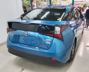 Toyota Prius 2020 Blue