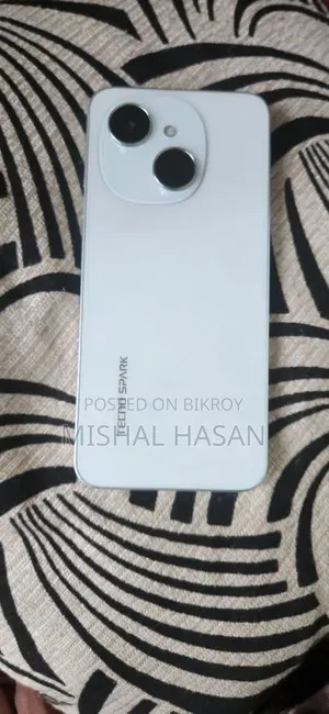 টেকনো স্পার্ক গো ৬৪ জিবি সাদা