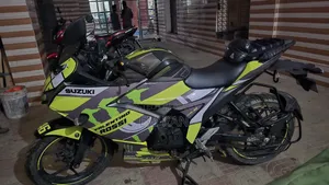 সুজুকি জিক্সার এসএফ ২০২৬ গ্রিন
