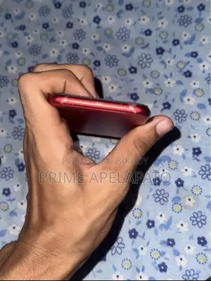 অ্যাপল আইফোন এসই (২০২০) ১২৮ জিবি রেড