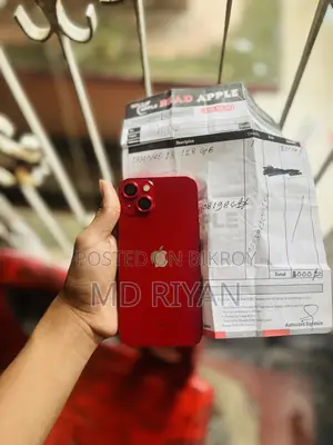 Apple iPhone 13 128 GB Red