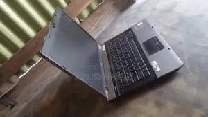 Laptop HP Compaq 6730b 2GB Intel Core i5 SSD 128GB