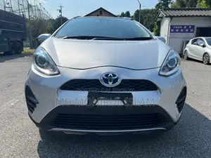 Toyota Aqua 2020 Silver