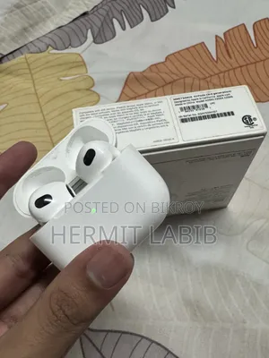 Apple AirPods (3rd Generation)