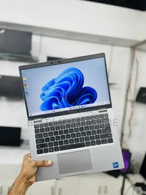 ল্যাপটপ ডেল 8GB ইন্টেল কোর আই৫ এসএসডি 256GB