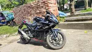 জিপিক্স জিআর২০০আর ডাকারসা২ ২০২৫ ব্ল্যাক